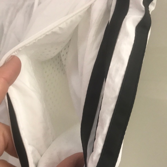 Adidas Athletic/Athleisure Multi-Sport Shorts NWT! - Picture 5 of 8